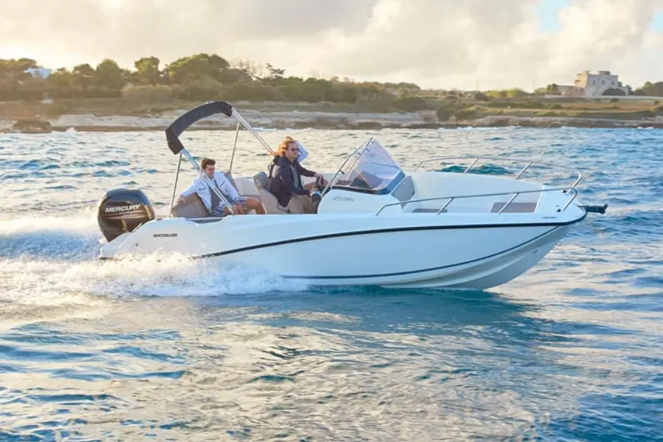 Quicksilver 675 Open